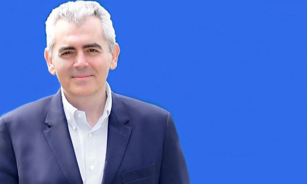Η βίαιη επιβολή αναθεώρησης της ιστορίας